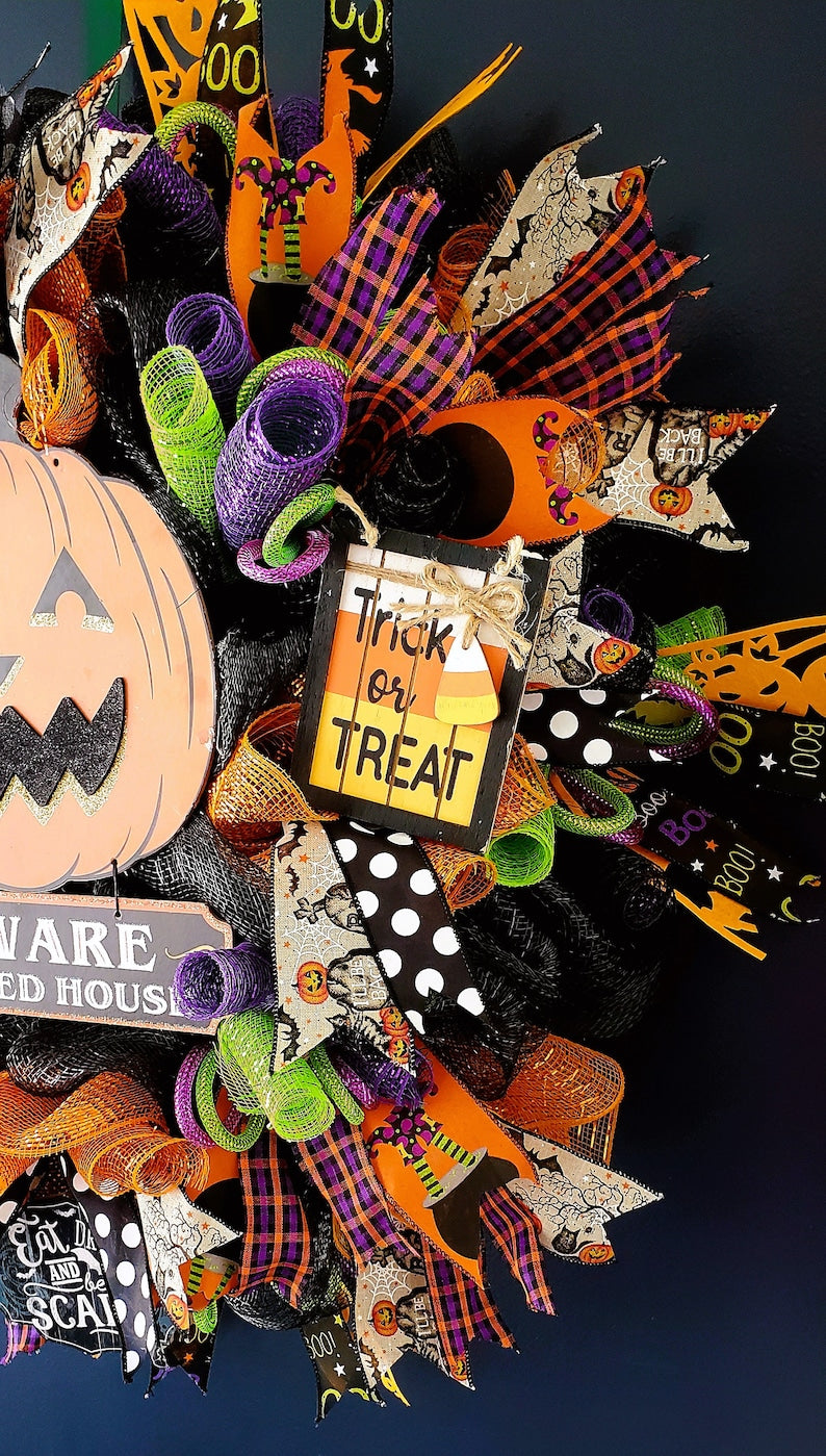 Whimsical Haunted House Halloween Wreath, Pumpkin Wreath, Front Door Halloween wreath