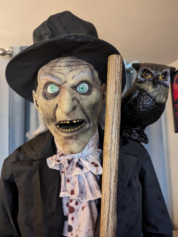 Animated Gravedigger
