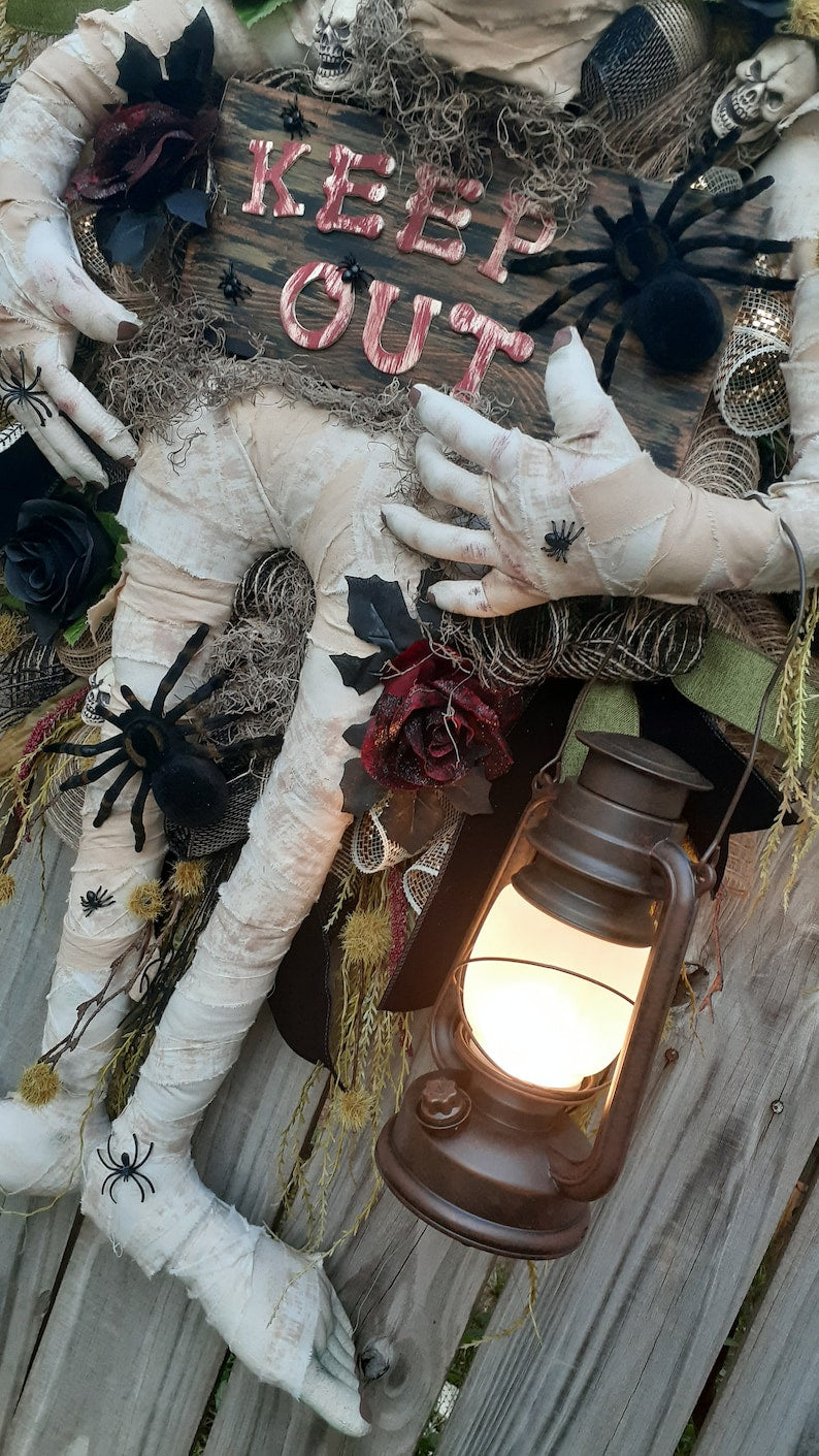 Mummy wreath, mummy attachment, spider wreath, scary wreath, scary Halloween decor, mummy, skeleton wreath, Halloween door swag, mummy, Fall