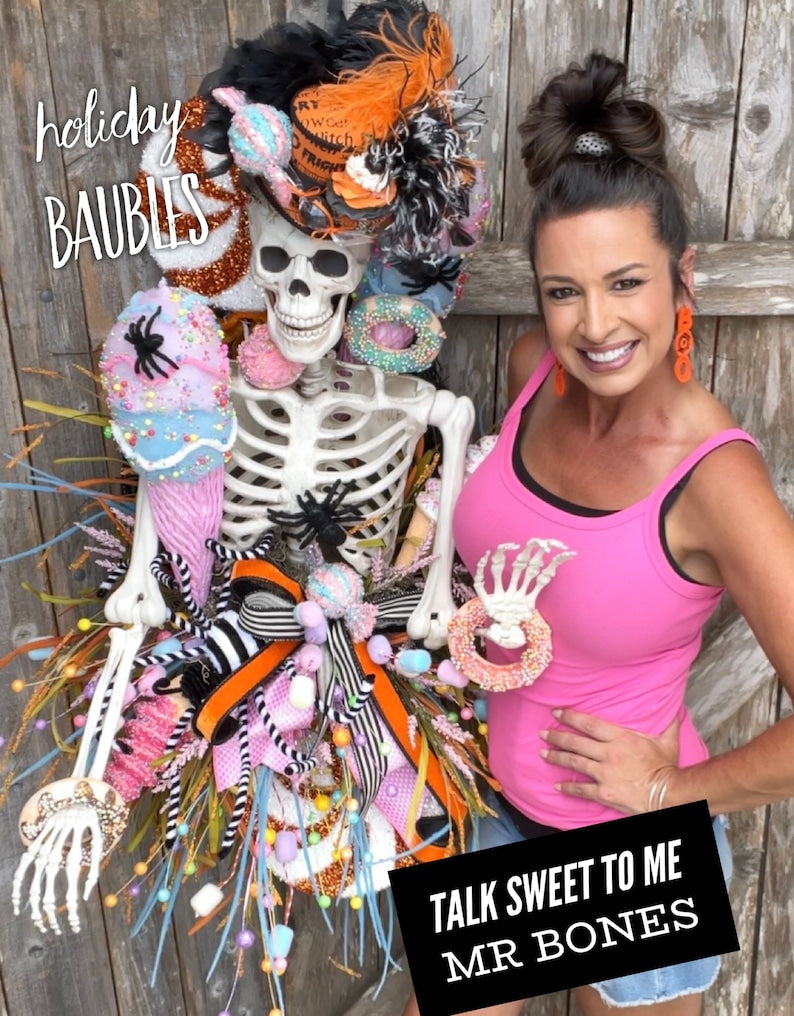 Deluxe Halloween Wreath, Deluxe Skeleton Wreath, Skeleton Wreath, Skeleton Sweet Wreath, Halloween Sweet Wreath, Halloween Decor, Mr. Bones