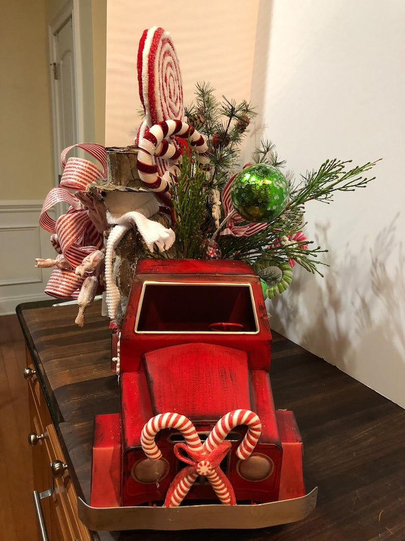 Christmas Truck, Christmas Decor, Christmas centerpiece, Red truck decor
