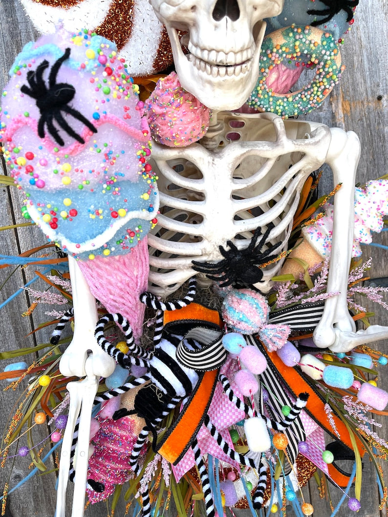 Deluxe Halloween Wreath, Deluxe Skeleton Wreath, Skeleton Wreath, Skeleton Sweet Wreath, Halloween Sweet Wreath, Halloween Decor, Mr. Bones
