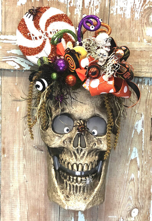 Skull decor, skull wreath, Halloween skull wreath, Halloween decor, animated skull head