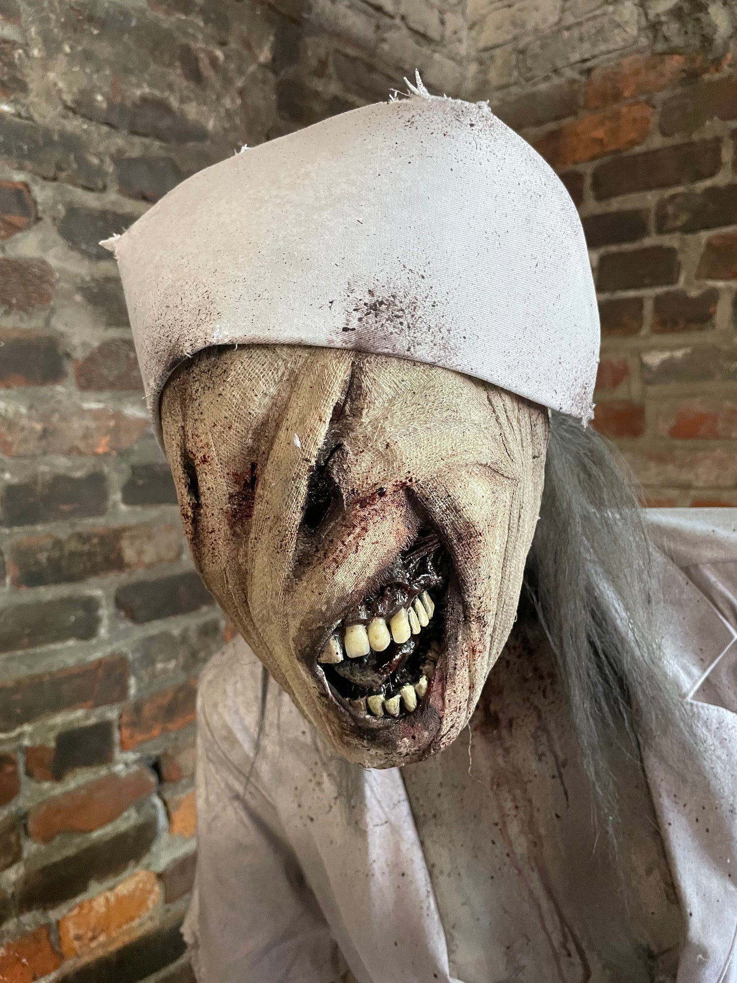 Rotating Nurse