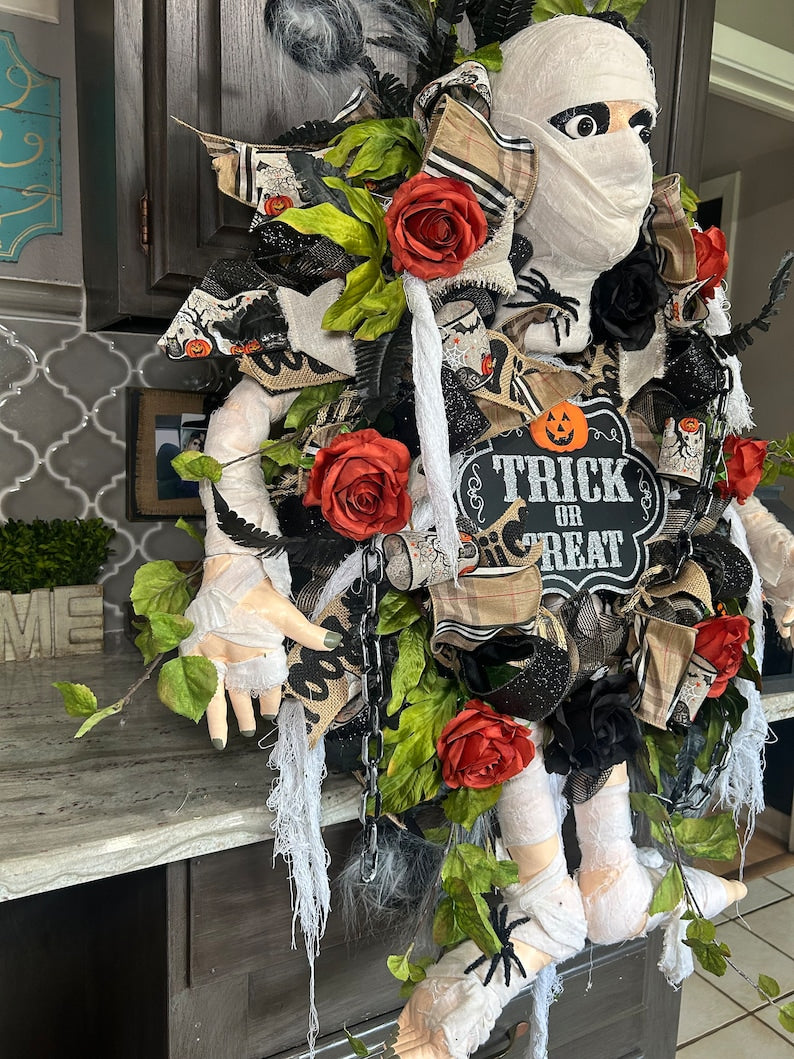 Halloween Wreath, Halloween Swag, Halloween Decor, Mummy Wreath, XL Wreath