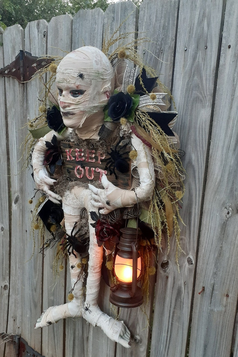 Mummy wreath, mummy attachment, spider wreath, scary wreath, scary Halloween decor, mummy, skeleton wreath, Halloween door swag, mummy, Fall
