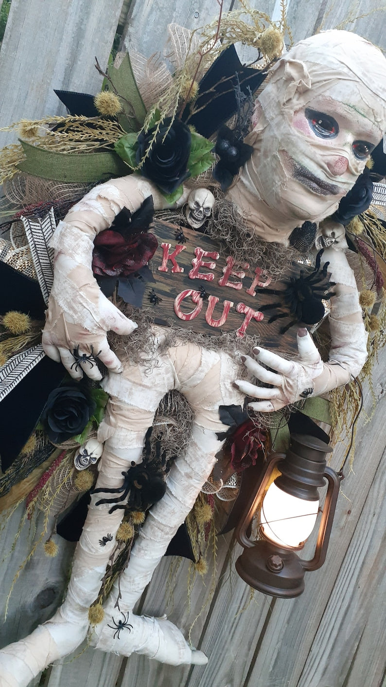 Mummy wreath, mummy attachment, spider wreath, scary wreath, scary Halloween decor, mummy, skeleton wreath, Halloween door swag, mummy, Fall