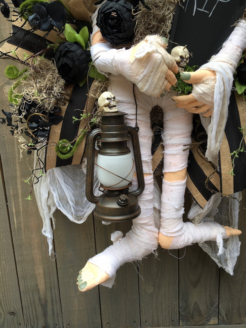 Mummy Wreath, Halloween Wreath,Spooky Decor,Halloween decorations,Mummy Decor,Mummy Wreath Attachment